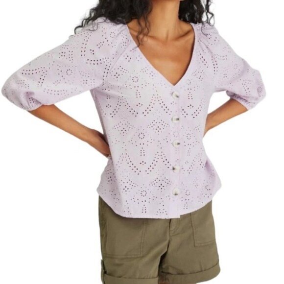 Sanctuary Modern Eyelet V-Neck Blouse – Lavender Ice – Size Medium (NWT) - Picture 14 of 14